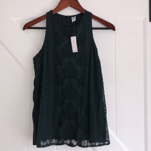 Old Navy Tops - Price Drop🎉 Embroidered Tank, sz S